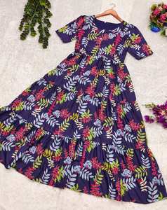 Un maxivestido de algodón de verano perfecto con estampado floral - Product Image 1