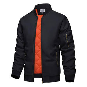 Blouson aviateur élégant pour hommes avec fermeture éclair sur le devant tissu respirant coupe légère parfait pour les voyages décontractés et un usage quotidien - Product Image 1