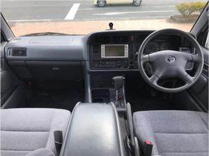 Тойота <span class=keywords><strong>Hiace</strong></span> 2002 мини-фургон автоматическая коробка передач, 4 л, тканевое сиденье для двигателя, темный интерьер, в отличном состоянии, R16, доступен для продажи - Product Image 3