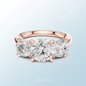 Perfect balance of elegance brilliance and style Exclusive round cluster ring make to order with IGI certified diamonds - Product Image 3
