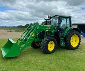 Mini tracteur John Deere 90 CV 2 roues motrices à démarrage électrique avec pompe, équipement agricole haute performance, garantie 5 ans, offre prix usine - Product Image 5