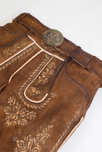 Lederhosen de Gamuza de Cabra Elegante con Bordado Fino Detallado en Color Marrón Claro para Hombre - Product Image 5