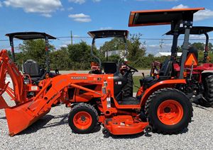 Tractor Kubota Usado con Cortadora de Césped B2320 Mini Tractor con Accesorio de Cortadora de Césped de 23Hp y Cargador Frontal para Granjas - Product Image 5
