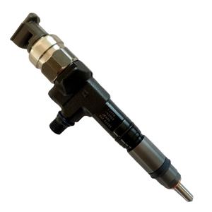 Injecteur Common Rail d'origine 295050-1320, 295050-1980, 1J770-53052, 436-1096 pour KUBOTA V3307 - Product Image 1