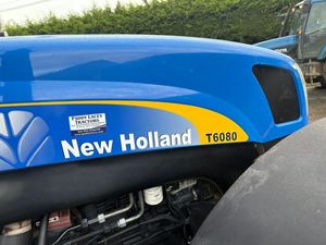 Tractor Agrícola T6080 4x4 de 140 CV con Bomba de Motor y Rodamientos - Product Image 3