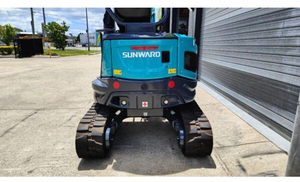 Mini excavadora S-u-n-w-a-r-d SWE25UF 2022 de 2.5 toneladas con giro de cola cero, excavadora hidráulica con orugas de goma y 3 cucharones en venta - Product Image 4