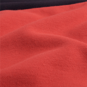 Sweat à capuche surdimensionné à épaules tombantes avec logo personnalisé de haute qualité pour femmes hiver/automne couleur rouge sur mesure avec noir - Product Image 5