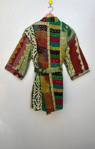 Automne hiver hommes Kantha Varsity veste à la main Patchwork broderie matelassé conception lettre motif coupe travail Kimono manteau - Product Image 5