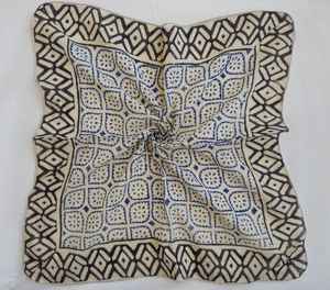 Bandana en coton bohème, imprimé à la main, écharpe pour le cou - Product Image 3