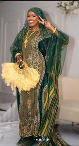 Ensemble de Dirac perlé somalien fabriqué à la main de fabrication indienne robe et tenues africaines traditionnelles de 3 pièces disponibles au prix d'exportation - Product Image 2