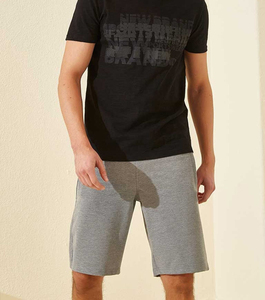 กางเกงขาสั้นออกกำลังกายบาสเก็ตบอลสำหรับผู้ชายกางเกงขาสั้นทรงหลวมขนาดใหญ่พิเศษโลโก้ออกแบบได้ตามต้องการ - Product Image 1