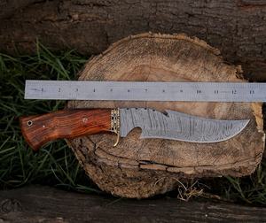 Couteau de chasse en acier Damas fait à la main avec manche en bois de rose avec combinaison en laiton et étui en cuir fin cadeau pour elle - Product Image 2