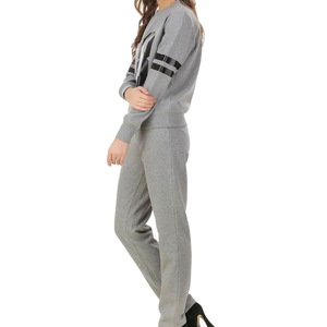 Conjuntos de dos piezas ajustados al por mayor para mujer chándal corto de manga larga para mujer chándales de gimnasio para mujer ropa deportiva para mujer - Product Image 2