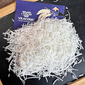 [Keith Vilaconic] Qualité flocon de noix de coco desséchée de qualité supérieure à haute teneur en matières grasses | Saveur riche et qualité supérieure pour l'exportation mondiale - Product Image 1