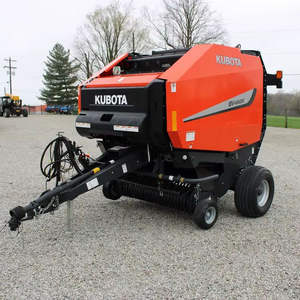 Empacadora de Heno Cuadrada y Empacadora de Ensilaje Redonda de Alta Capacidad Montada en Tractor para Operaciones de Empacado de Pasto, Heno y Paja de Trigo - Product Image 3