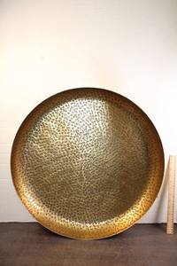 Elegante bandeja martillada de arroz de hierro de metal con forma de urli de latón antiguo último diseño multiusos para decoración y servicio del hogar - Product Image 3