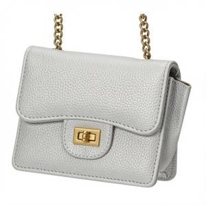 Borsa a Tracolla in Pelle con Catena per Donna - Product Image 2
