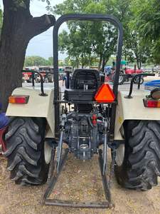 2020 Swaraj 855 FE Tracteur à roues 4WD 75hp-120hp Puissance nominale utilisée avec les composants du noyau du moteur à engrenages Type 90hp - Product Image 5