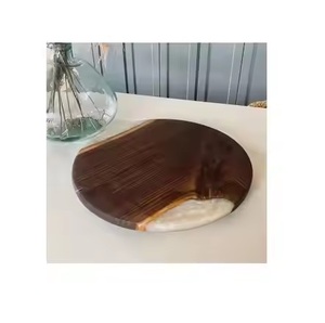 Tono más ligero de resina epoxi de madera Lazy Susan disponible para restaurantes y bares para servir Mocktail y cerveza disponible para la venta - Product Image 4