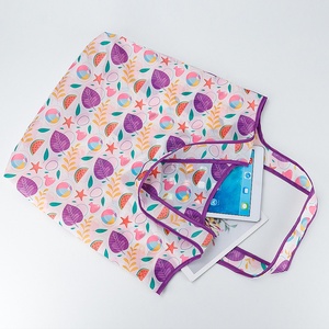 Bolsa de Compras Plegable con Material de Fibra de Poliéster, Patrón y Tamaño Personalizables para Supermercados y Tiendas - Product Image 2