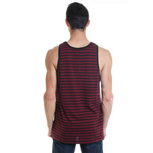 เสื้อกล้ามโพลีเอสเตอร์ของผู้ชายเสื้อกล้ามสำหรับใส่เล่นกีฬาฟิตเนสแห้งเร็วแบบปรับแต่งได้ - Product Image 2