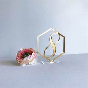 Chic Acrílico Espejo Signo Números Solución de visualización elegante para bodas, eventos y reuniones corporativas - Product Image 4