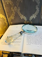 Loupe en cristal de 4 pouces avec finition nickel et poignée en cristal design