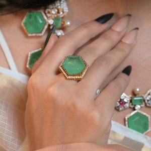 Anillo de Plata de Ley 925 con Gema Verde Geométrica en Forma de Hexágono y Diamantes, Modelo Gajaah, para Mujer, Joyería Nupcial - Product Image 4