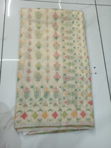 Saree en nylon chic pour un style et un confort sans effort Tissu lisse et couleurs vives pour la plage et toutes les occasions - Product Image 6