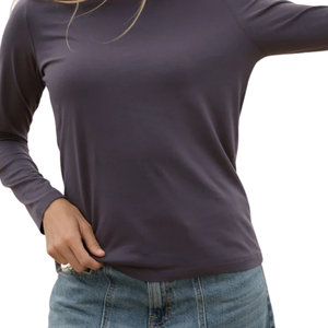 T-shirt à manches longues pour femme, col rond, couleur violet délavé, coton biologique de luxe, pré-rétréci, certifié GOTS, qualité supérieure, coupe classique - Product Image 6