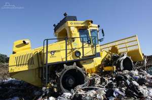 Compacteur Dynapac BC 772 EB-2 à rouleaux vibrants simples et doubles avec roulement moteur et composants de base du moteur - Product Image 5