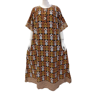 Vestido Largo de Noche/Formal Asimétrico, Sencillo y Modesto para Mujer, de Chrysanta - Product Image 2