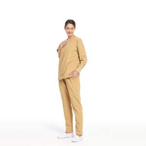 Tenues d'infirmière à manches courtes, ensembles de blouses personnalisées, uniformes d'hôpital, uniformes médicaux respirants personnalisés - Product Image 1