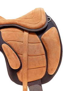 Sillín de caballo sintético de primera calidad, sillín de carrera de montaje completo sin árboles - Product Image 4