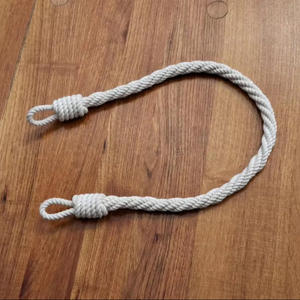 Embrasse de rideau élégante. Corde de coton blanc Shabby Chic. Décor nautique. Corde de coton blanc torsadé - Product Image 1