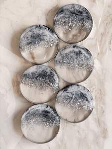 Sous-verres en résine de luxe faits à la main personnalisables tampons carrés colorés pour ensemble de table de tapis de cuisine meilleur prix - Product Image 5