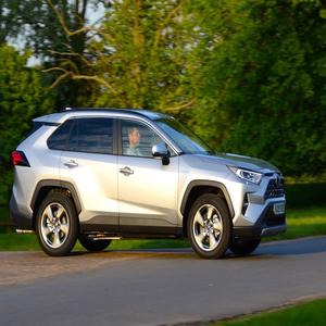 Acheter 2018 TOYOTA RAV 4 100% Authentique Meilleure Qualité Utilisé LHD/RHD Expédition Rapide Prix de Gros - Product Image 3