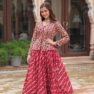 Dernier designer broderie lourde Jarkan Work Lehenga Suit pour femmes Style traditionnel indien Vêtements pour mariages Festival Prix - Product Image 1