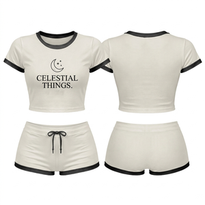 Conjunto de Camiseta Corta y Pantalones Cortos de Algodón y Elastano para Mujer, con Ribete en Contraste Negro, Logotipo Personalizado DTG, Tacto Suave, 100% Algodón - Product Image 1