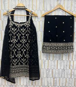 Costume sans manches en faux georgette de créateur avec pantalon plazzo ample - Product Image 6