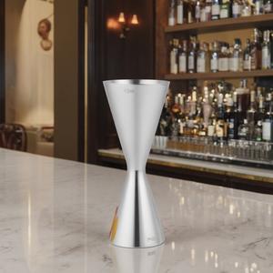 Jigger de bar professionnel de luxe, outil de mesure de cocktails de précision avec double capacité, marquages précis, design équilibré - Product Image 3