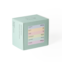 Boîte d'emballage personnalisée de luxe pour coffret beauté, fermeture magnétique, revêtement UV, lamination mate, doublure en éponge, café filtre 100 ml
