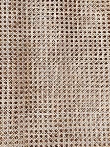 Notre maille de rotin abordable est une grande valeur pour l'argent durable polyvalent et facile à travailler avec ANGLE - Product Image 3