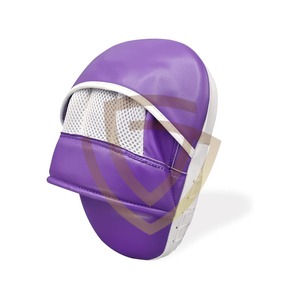 Coussinets de frappe en cuir personnalisés avec poignée - Logo et couleurs personnalisés de haute qualité - Product Image 3