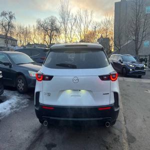 EXCELENTE ESTADO, Mazda CX-50 2.5 S Premium Plus 2025 - Product Image 3