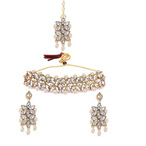 Collar de cadena de eslabones moderno con diseño floral y números, de aleación de zinc y latón, con perlas de diamante, ideal para bodas cristianas. - Product Image 2