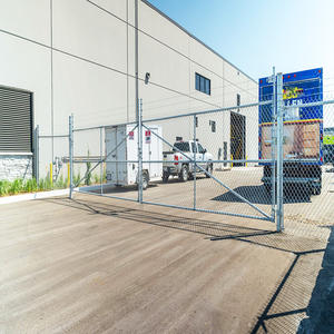 Valla de eslabones de cadena recubierta de polvo de PVC galvanizado en caliente Puerta oscilante simple/Puerta oscilante doble/Puerta voladiza - Product Image 5