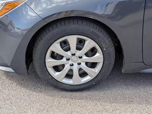 Nouvelle Toyota Corolla LE 2025 Originale Disponible - Product Image 2