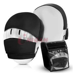 แผ่นเป้าซ้อมมวยหนังทำขึ้นเองพร้อมโลโก้ OEM จากปากีสถาน - Product Image 1