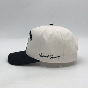 Gorras de béisbol de 5 paneles bordadas personalizadas sombreros estructurados de algodón de estilo callejero con patrón de puntos tono sobre tono de impresión de hojaldre - Product Image 4